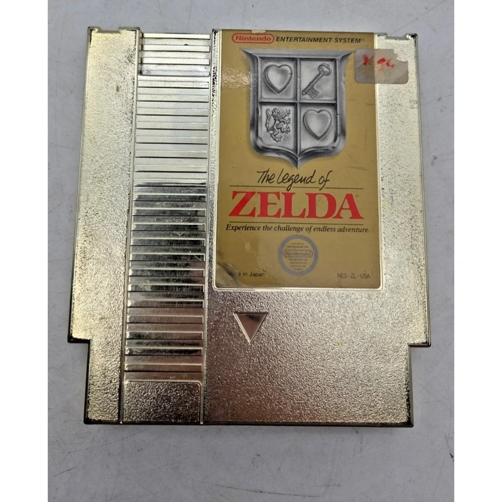 Nintendo The Legend of Zelda Nintendo NES NTSC-U/C 1987 Gold Cartridge